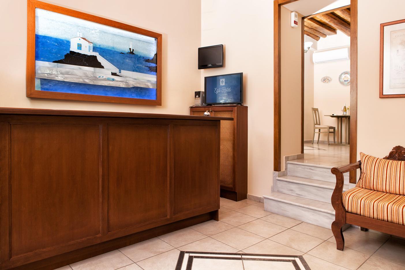 Egli Hotel Ándros Екстериор снимка