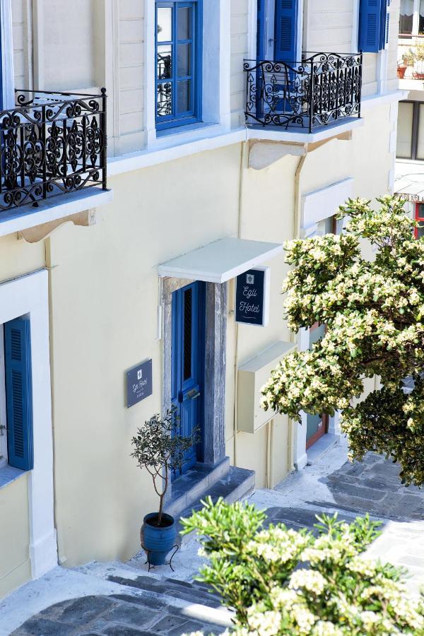 Egli Hotel Ándros Екстериор снимка